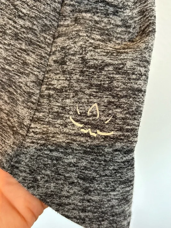 Beyond Yoga Heather Gray Sleeveless Tank Top - Picture 4 of 4